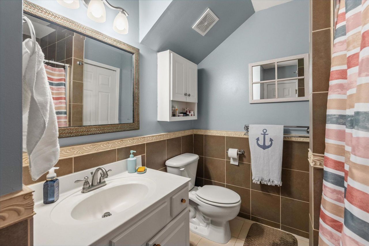 307 Arbor Oaks Drive Photo 24