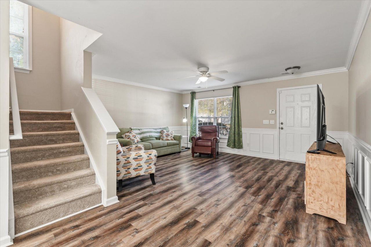 307 Arbor Oaks Drive Photo 7