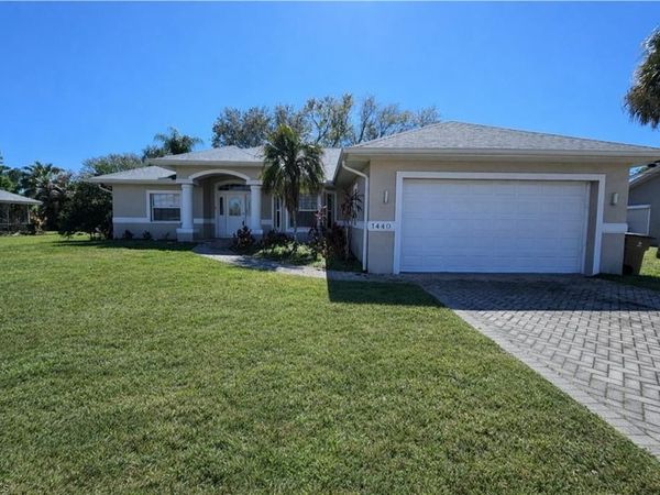 1440 Graham CIR , LEHIGH ACRES, FL 33936