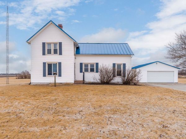 12596 E 200th Street, Orion, IL 61273