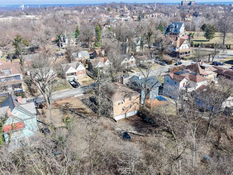 537 Camden Avenue, Cincinnati, OH 45229 Photo 16