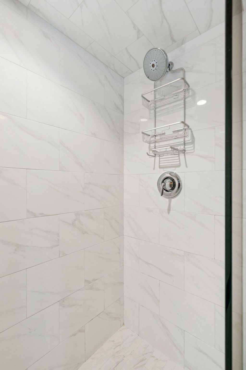 241 East Bay Street Photo 25