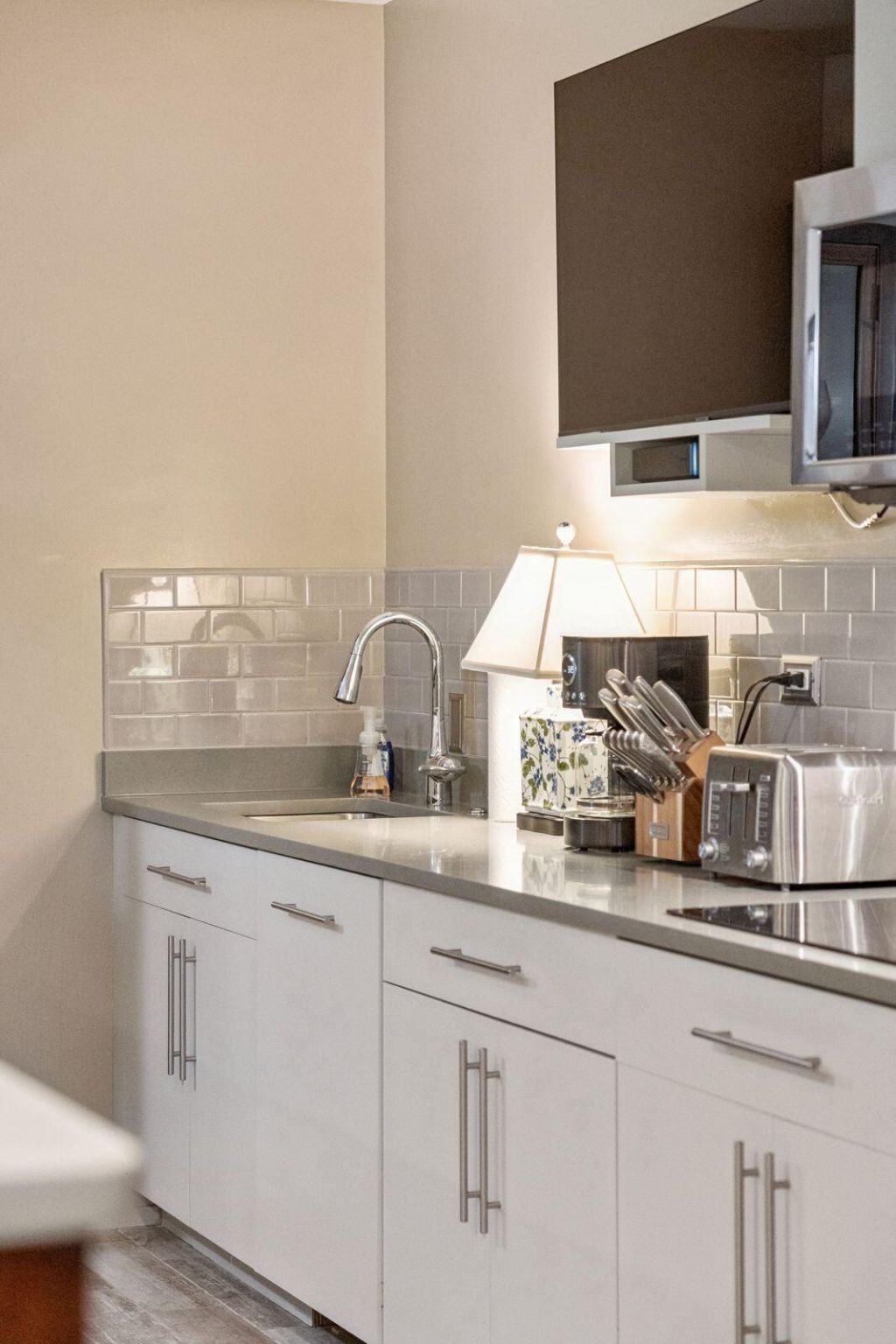 241 East Bay Street Photo 32