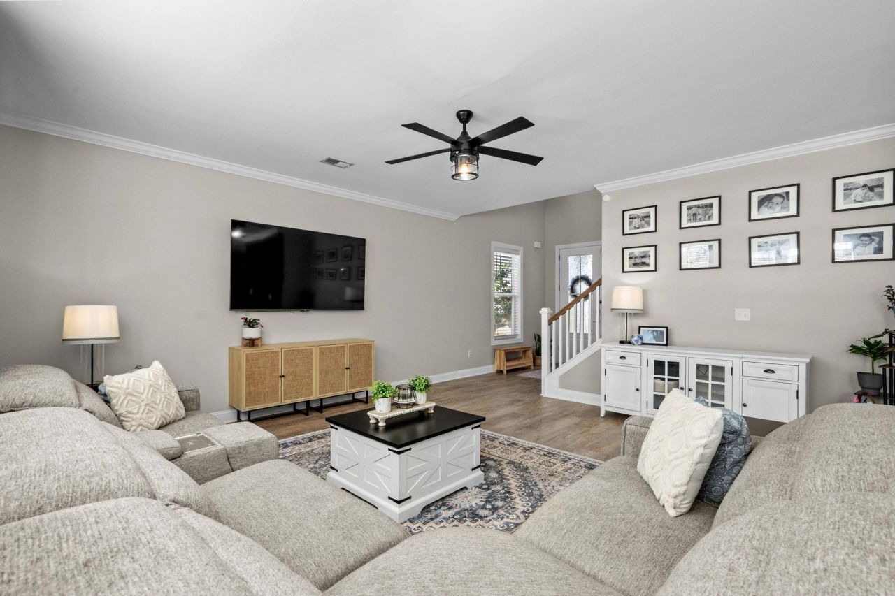 5628 Camilla Ct.  Photo 6