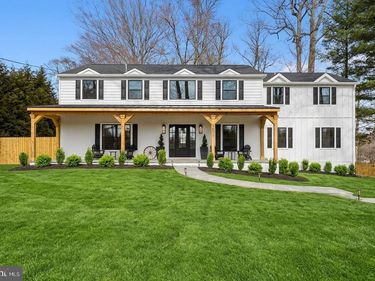 2577 WAYLAND ROAD, BERWYN, PA 19312