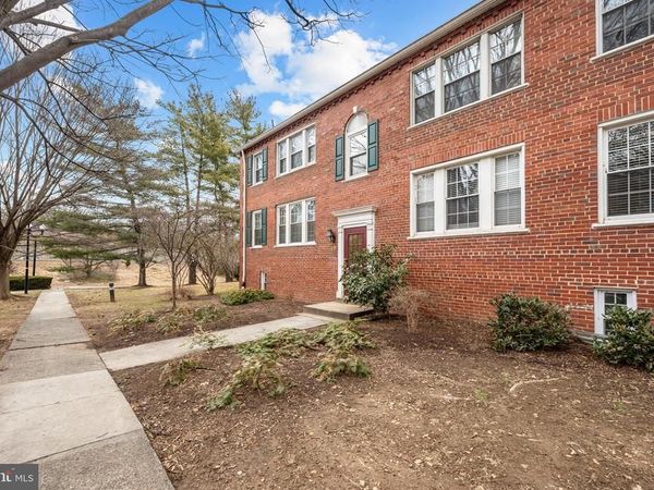 1913 N RHODES STREET N, Unit 15, ARLINGTON, VA 22201