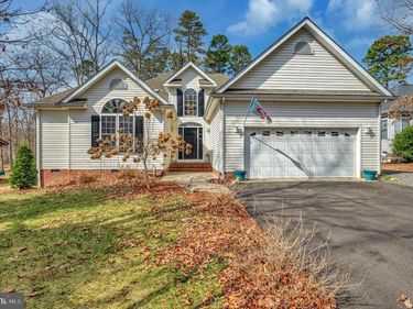 204 WAKEFIELD DRIVE , LOCUST GROVE, VA 22508