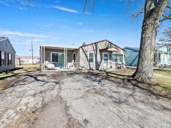 1113 E Grant Street, Marion, IN 46952
