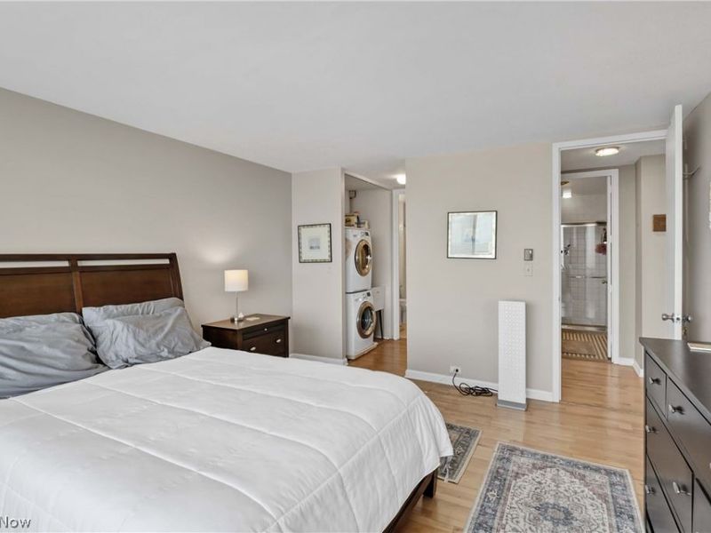 12700 Lake Avenue, Unit 2602, Lakewood, OH 44107 Photo 24