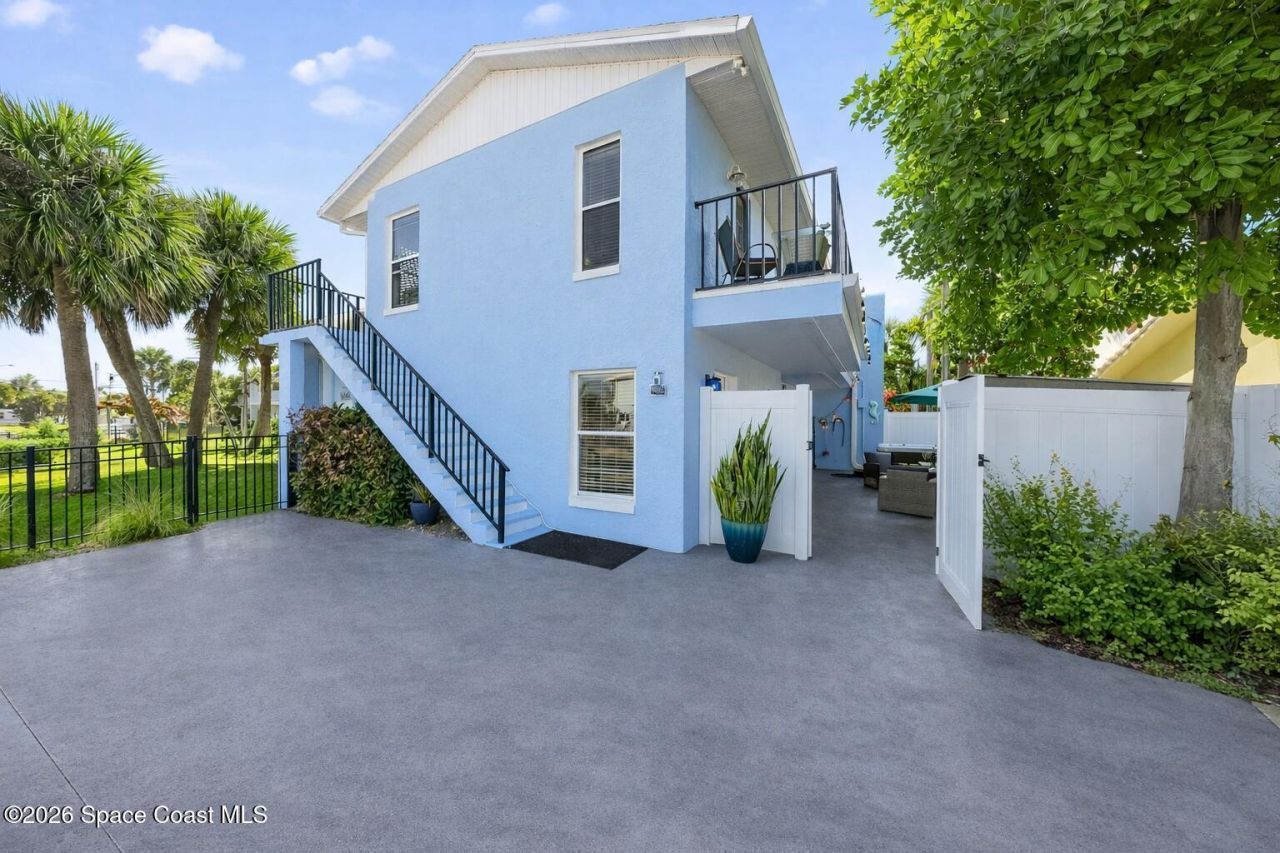 526 Jefferson Avenue , Cape Canaveral, FL 32920 Photo