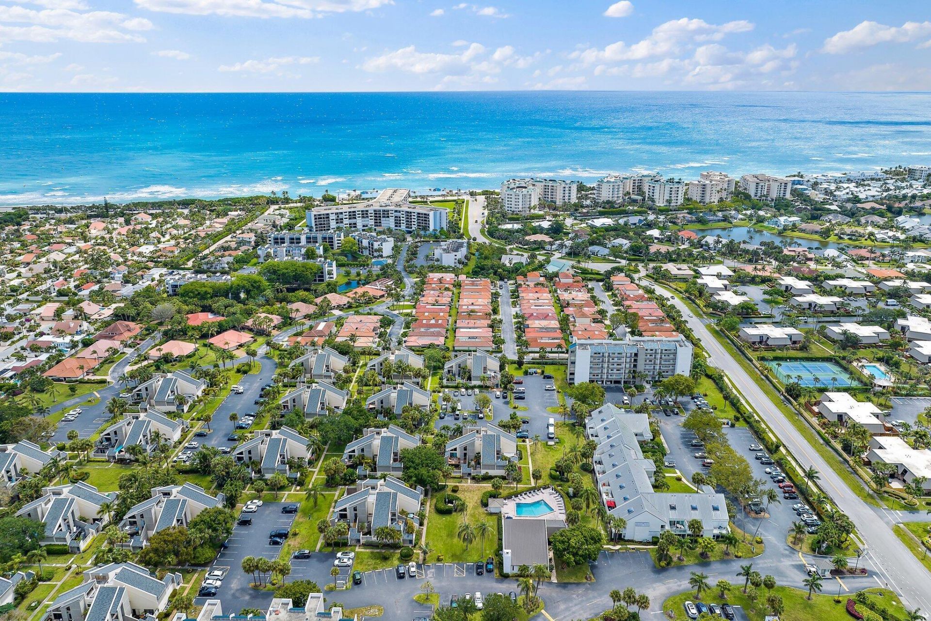 1469 Via Privada, Jupiter, FL 33477 Photo