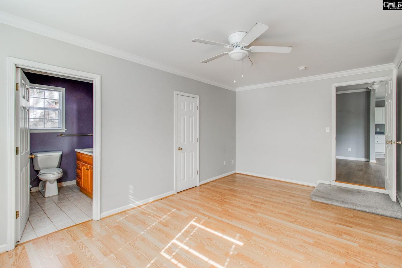 3425 Manor Avenue  Photo 14