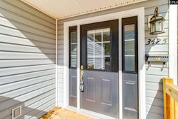 3425 Manor Avenue  photo 4