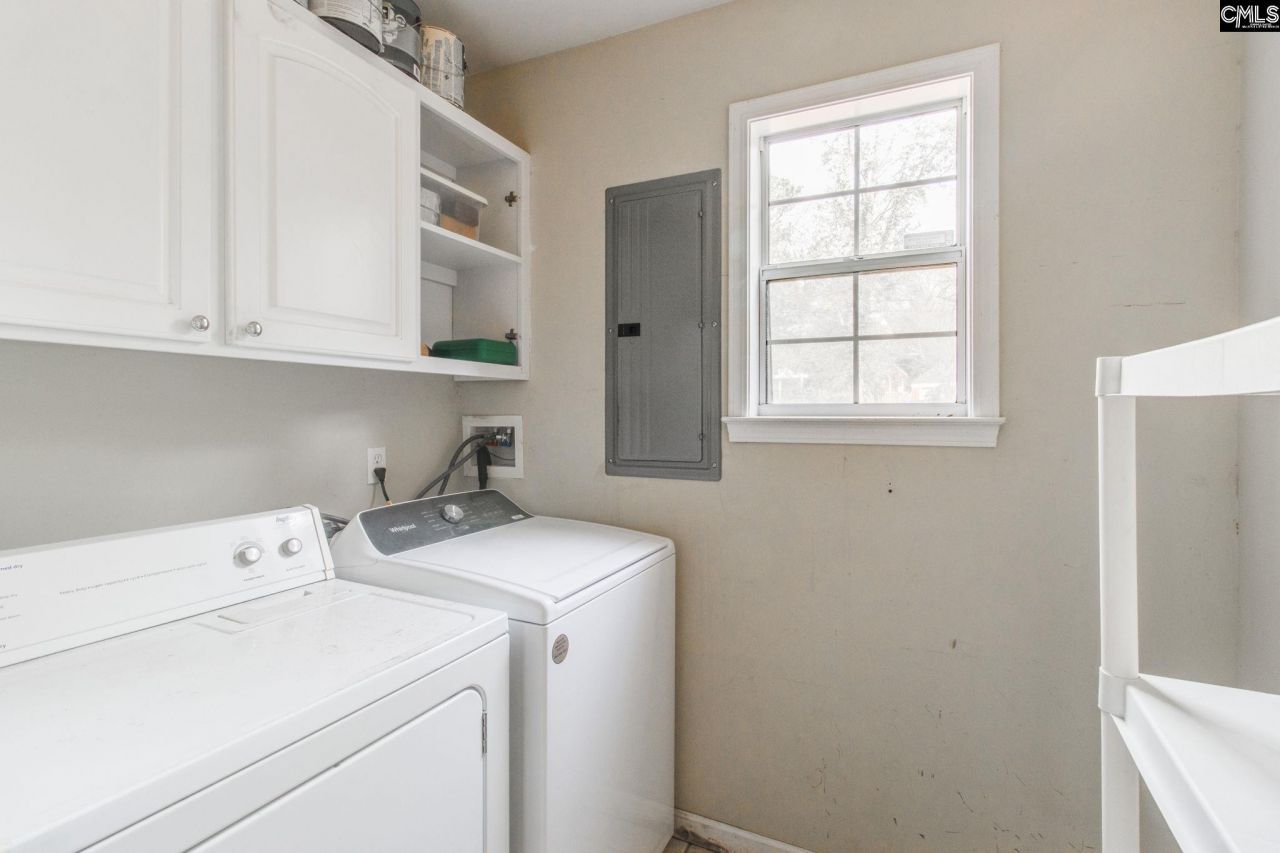 3425 Manor Avenue  Photo 24