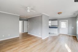 3425 Manor Avenue  photo 4