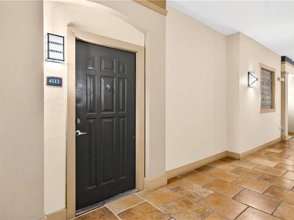 10 Perimeter Summit Boulevard NE, Unit 4113, Brookhaven, GA 30319