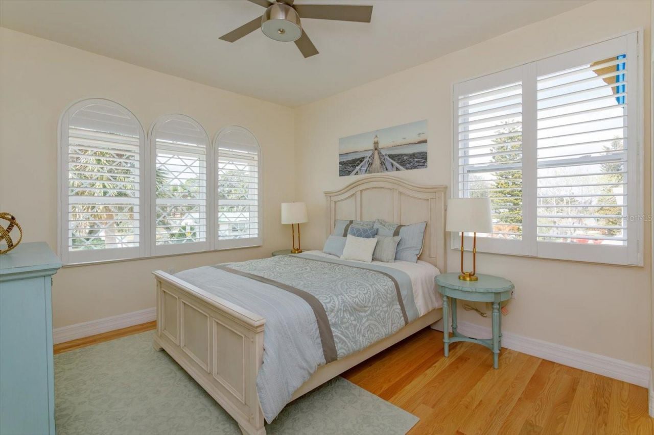 1201 S Riverside Drive, Edgewater, FL 32132 Photo