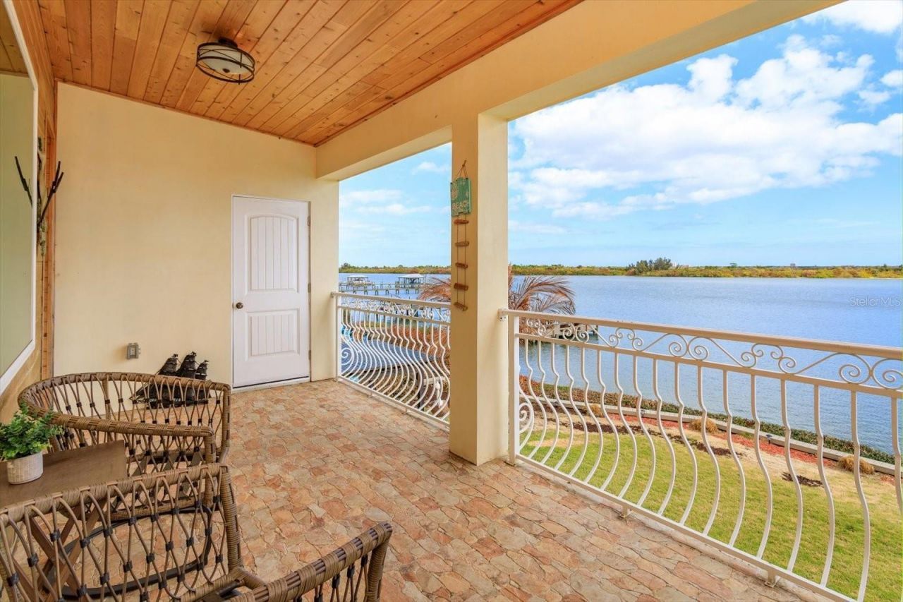 1201 S Riverside Drive, Edgewater, FL 32132 Photo