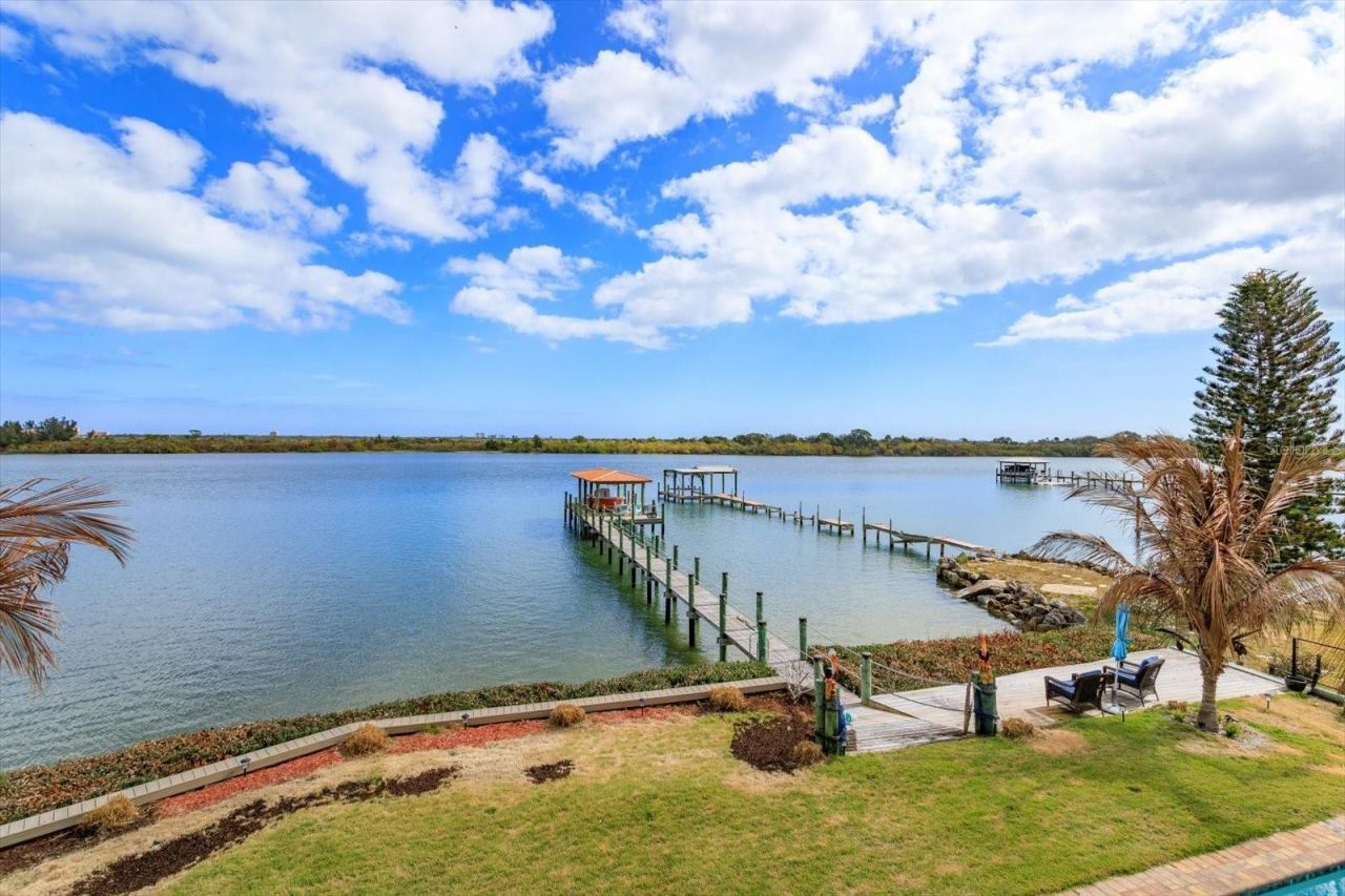 1201 S Riverside Drive, Edgewater, FL 32132 Photo