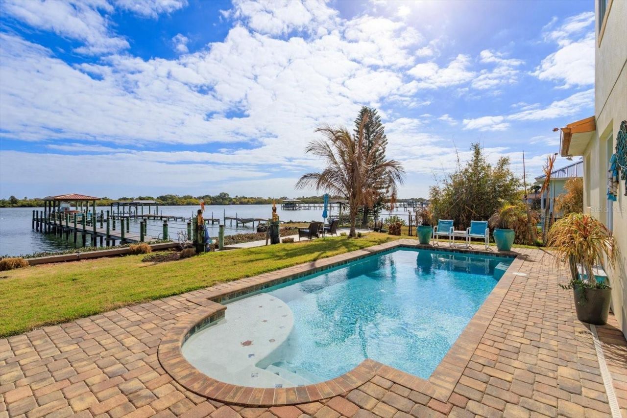 1201 S Riverside Drive, Edgewater, FL 32132 Photo