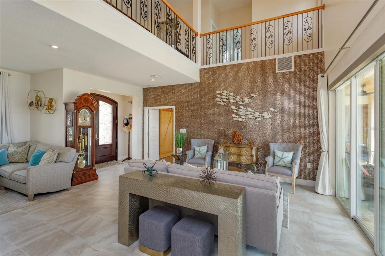 1201 S Riverside Drive, Edgewater, FL 32132 Photo