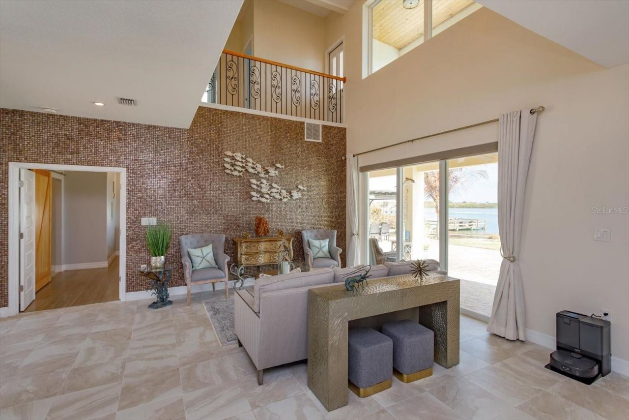 1201 S Riverside Drive, Edgewater, FL 32132 Photo