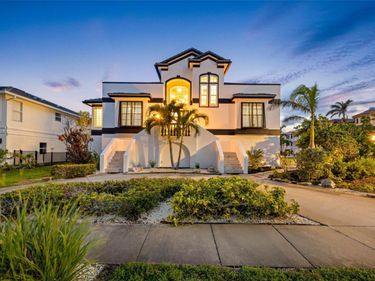 6024 KIPPS COLONY DRIVE E, GULFPORT, FL 33707