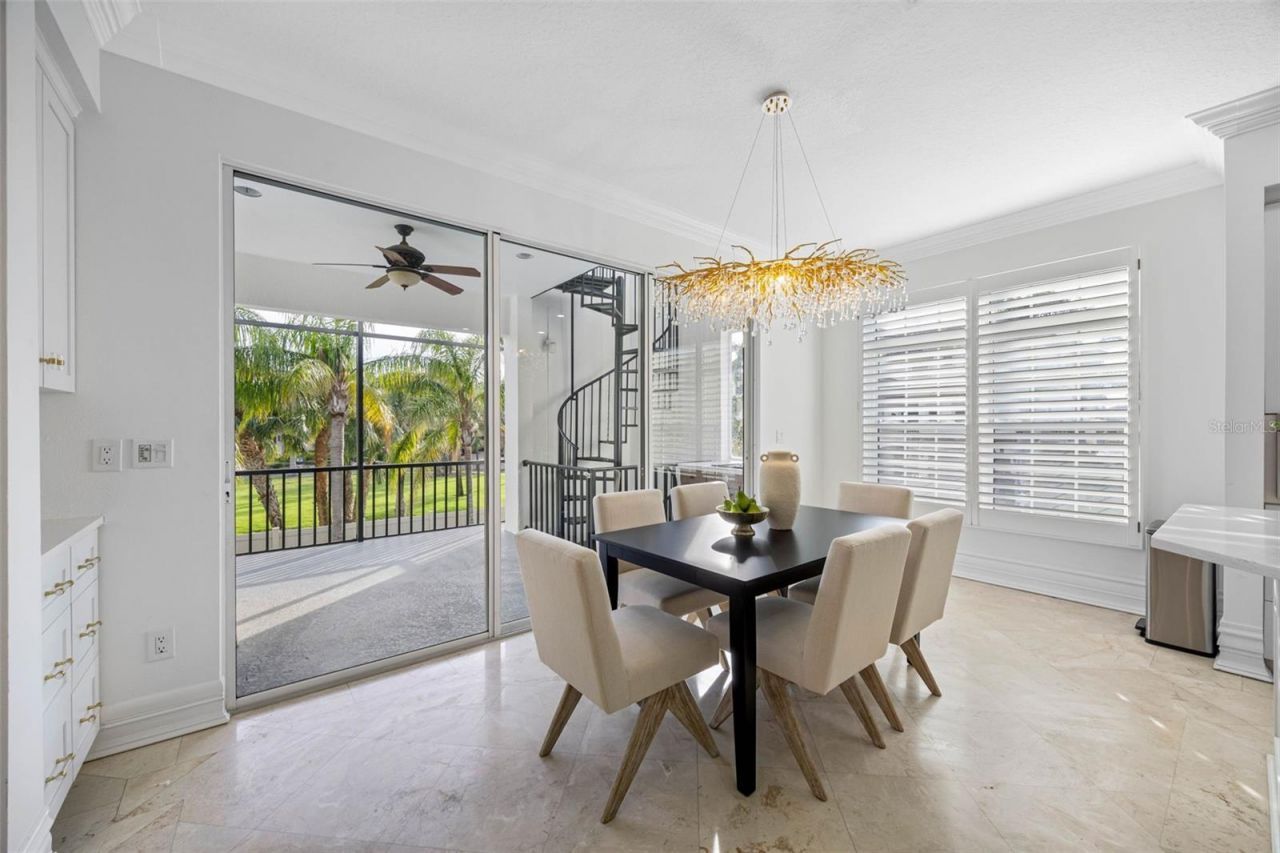 6024 Kipps Colony Drive E, Gulfport, FL 33707 Photo