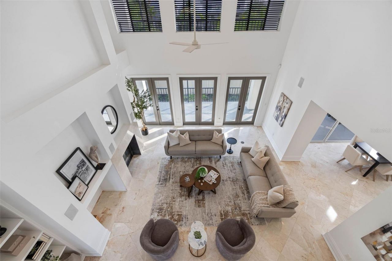 6024 Kipps Colony Drive E, Gulfport, FL 33707 Photo