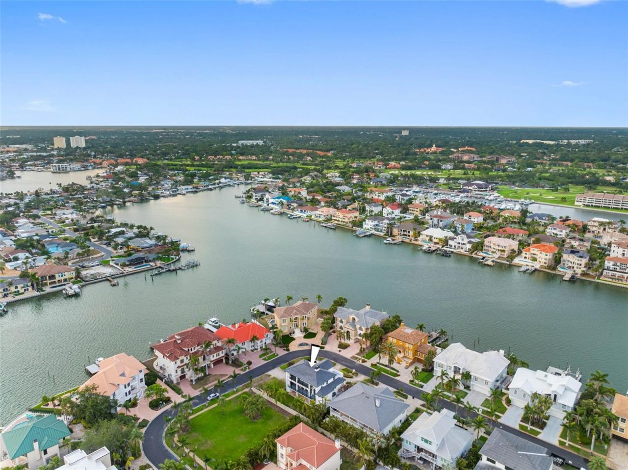 6024 Kipps Colony Drive E, Gulfport, FL 33707 Photo