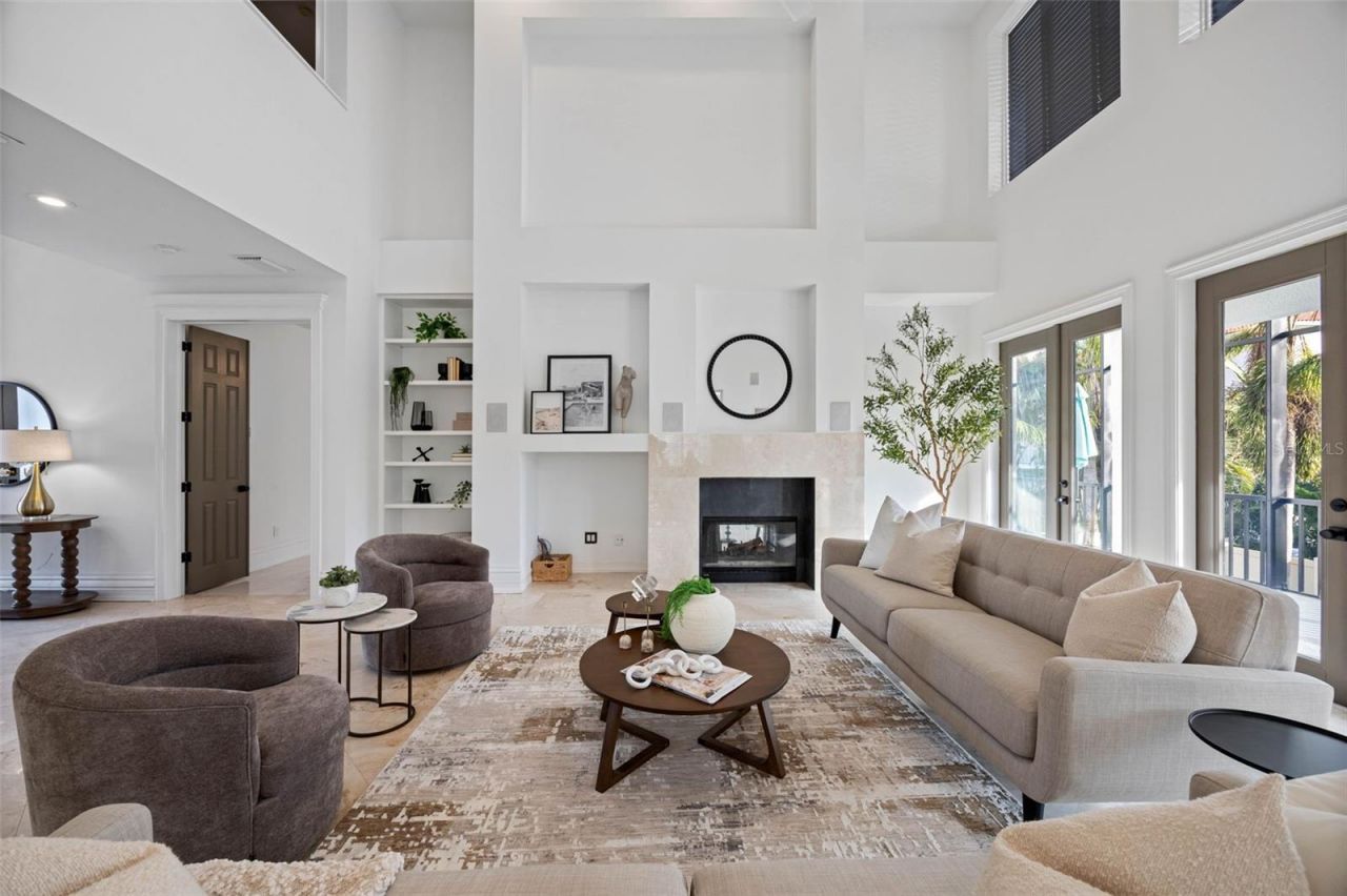 6024 Kipps Colony Drive E, Gulfport, FL 33707 Photo