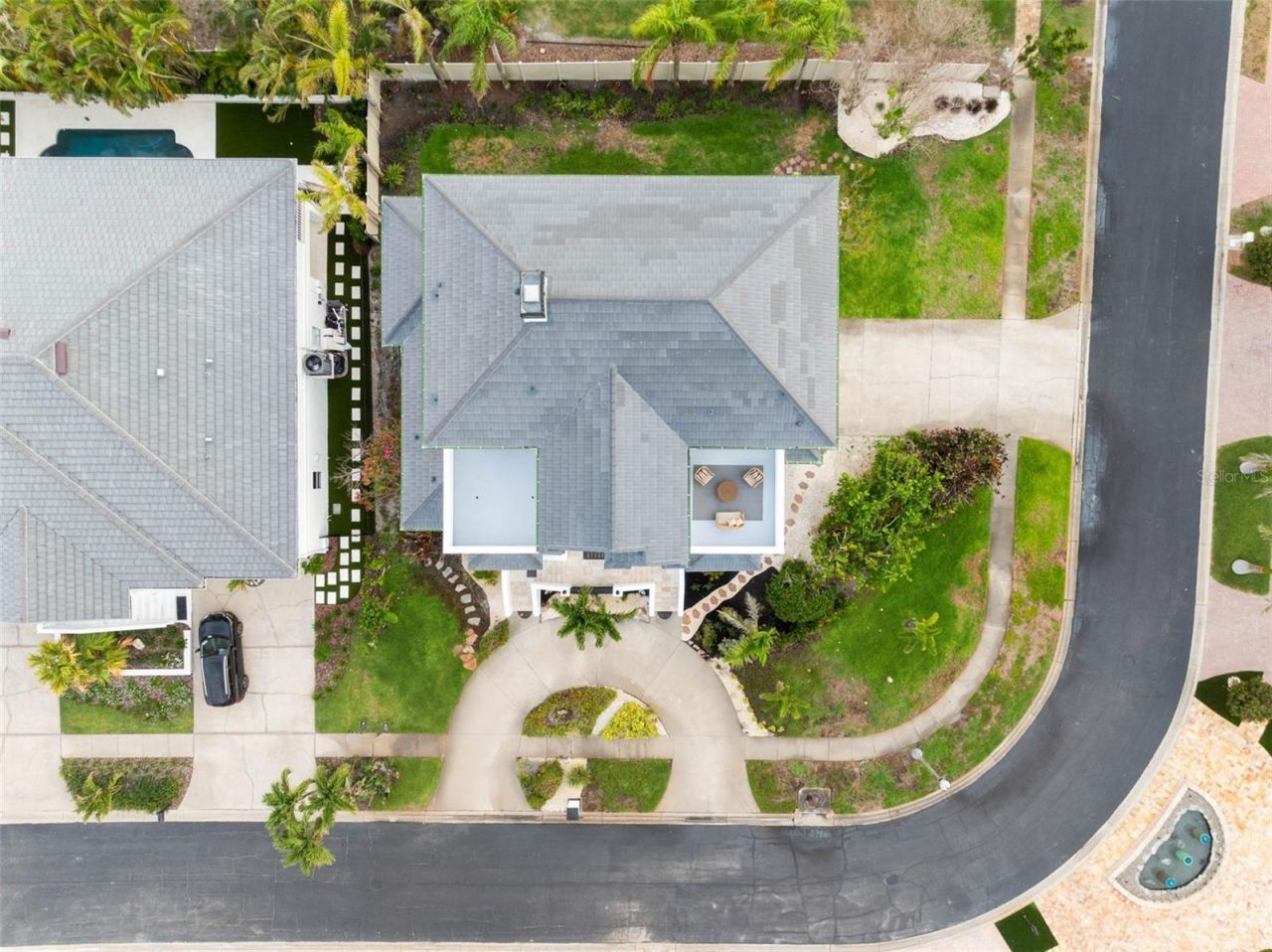 6024 Kipps Colony Drive E, Gulfport, FL 33707 Photo