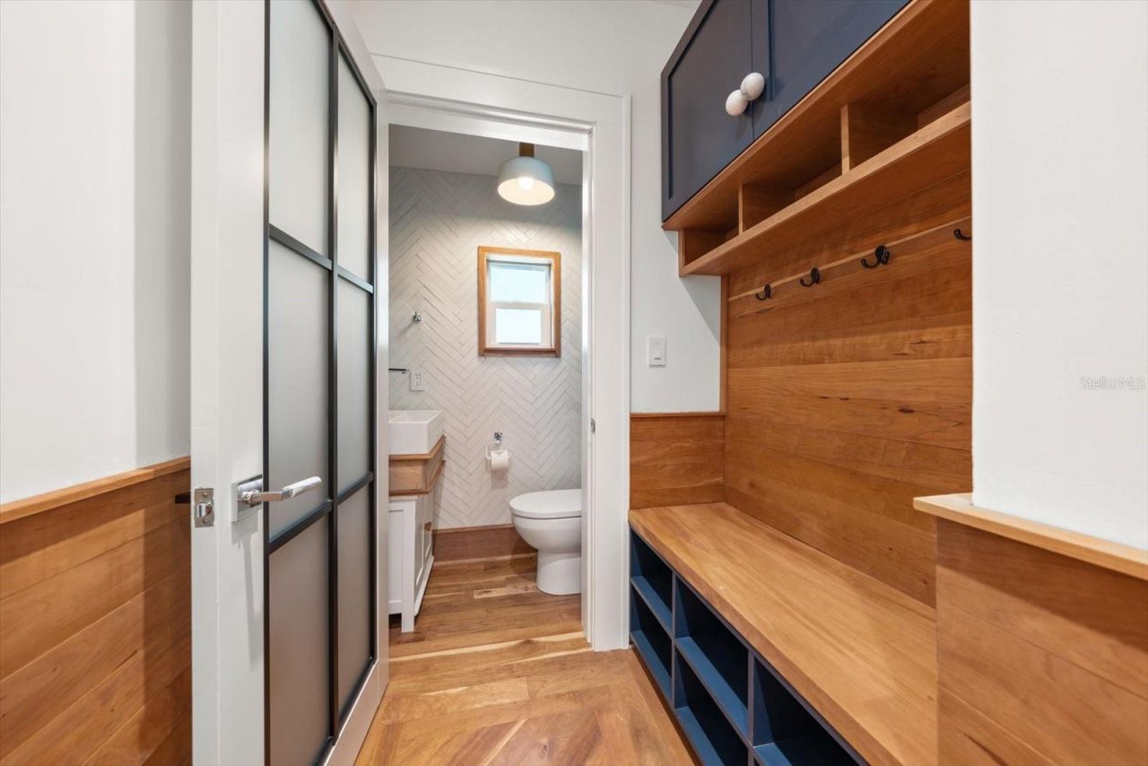 800 17th Avenue N, Saint Petersburg, FL 33704 Photo