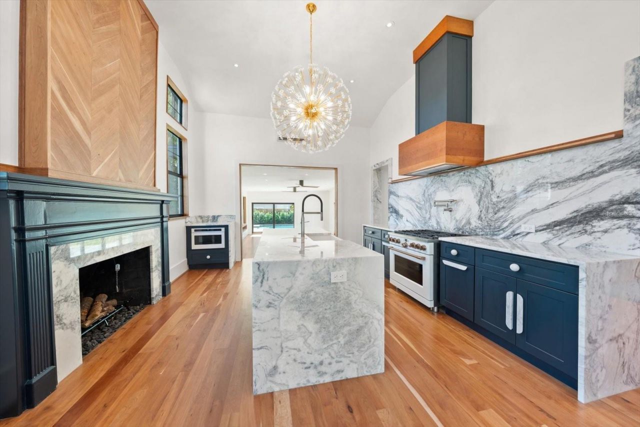 800 17th Avenue N, Saint Petersburg, FL 33704 Photo