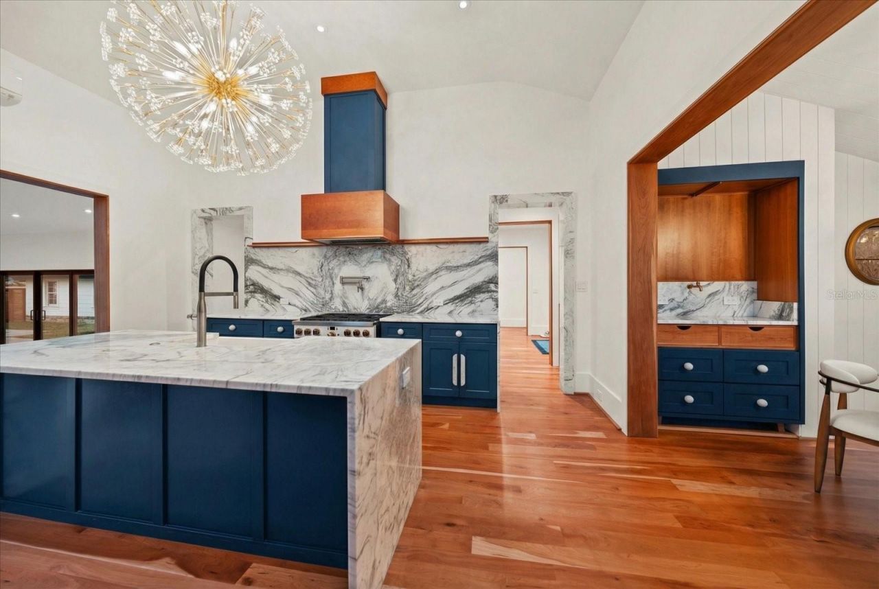 800 17th Avenue N, Saint Petersburg, FL 33704 Photo