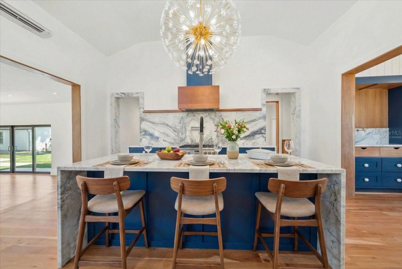 800 17th Avenue N, Saint Petersburg, FL 33704 Photo