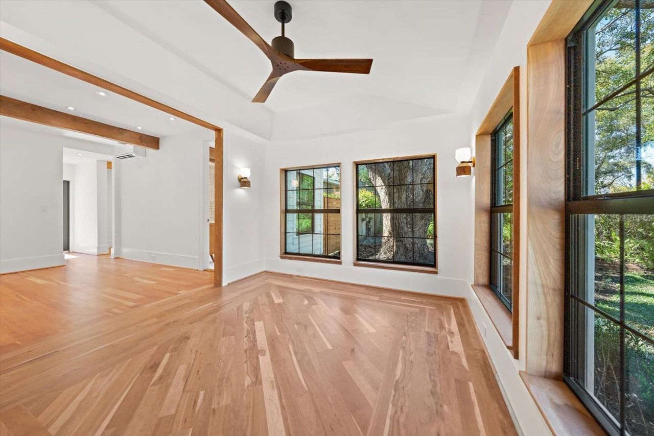 800 17th Avenue N, Saint Petersburg, FL 33704 Photo