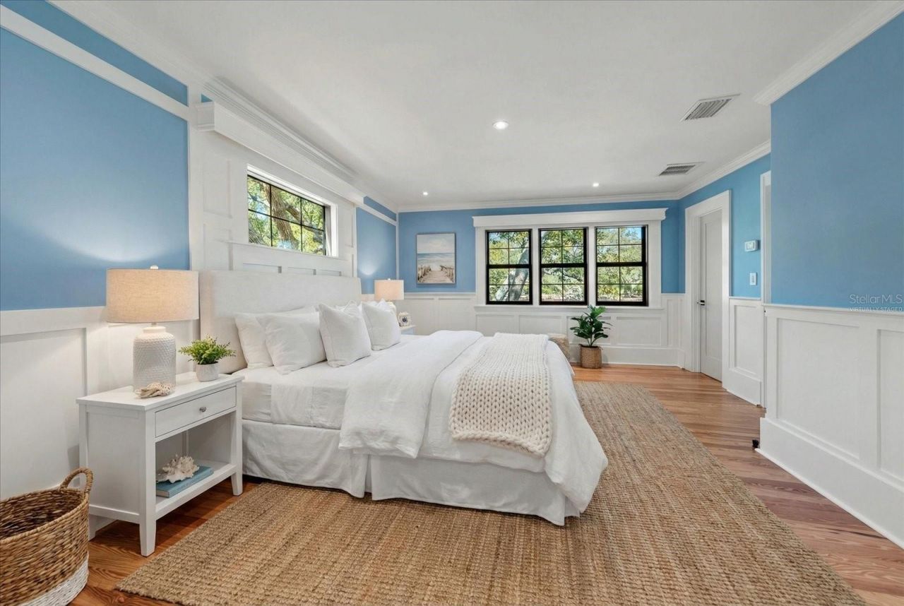 800 17th Avenue N, Saint Petersburg, FL 33704 Photo