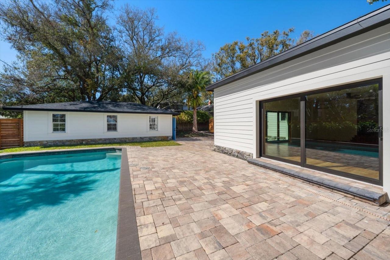 800 17th Avenue N, Saint Petersburg, FL 33704 Photo