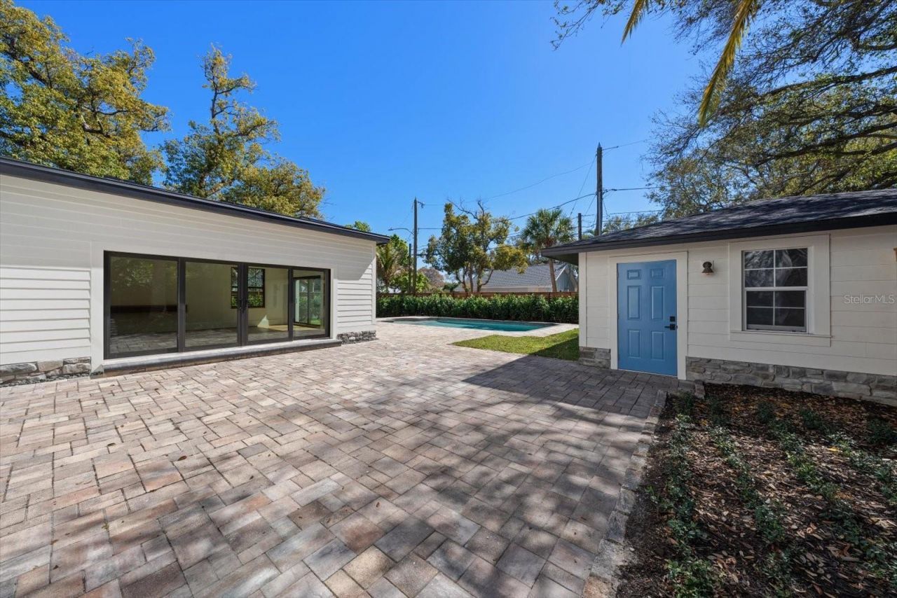 800 17th Avenue N, Saint Petersburg, FL 33704 Photo