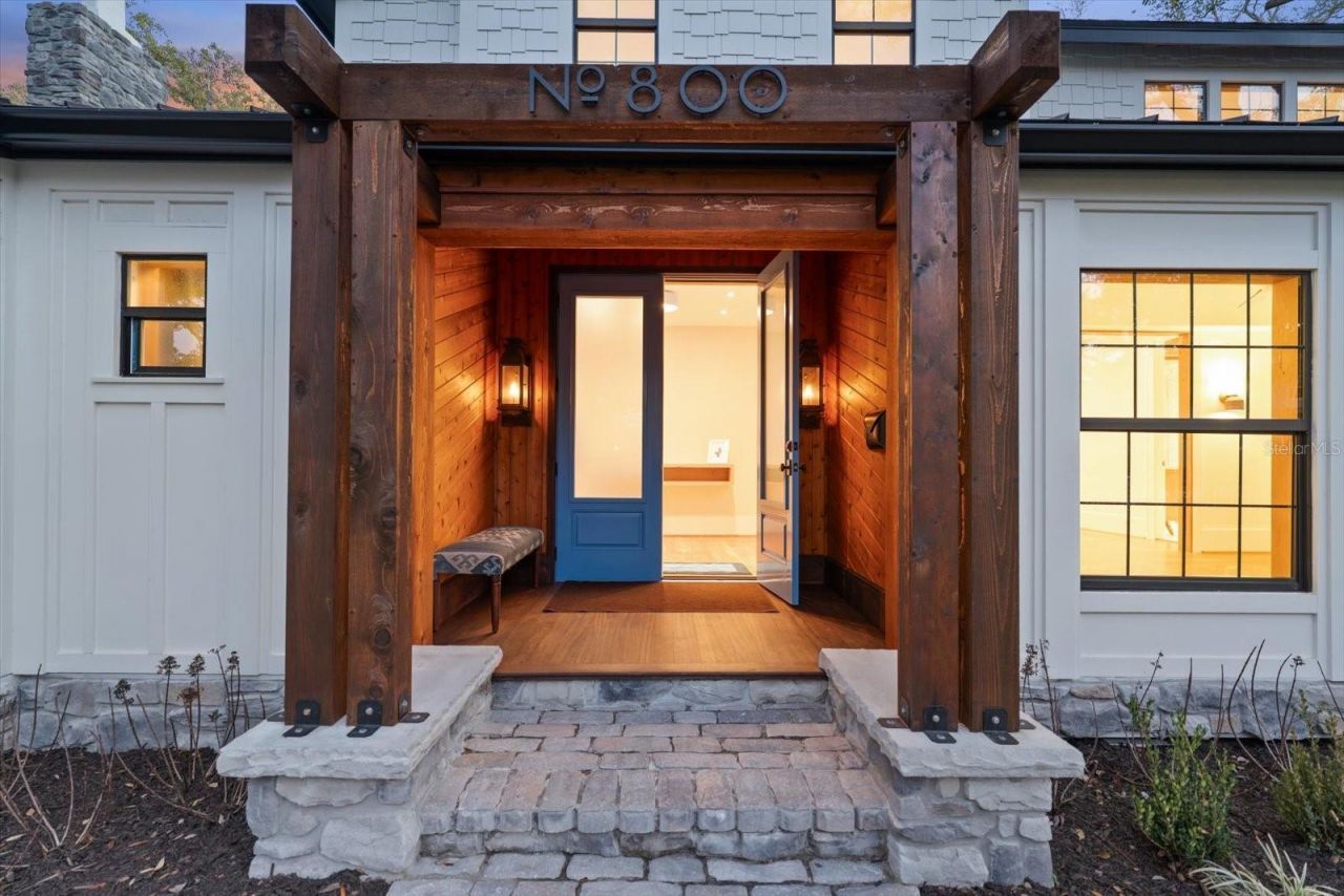 800 17th Avenue N, Saint Petersburg, FL 33704 Photo