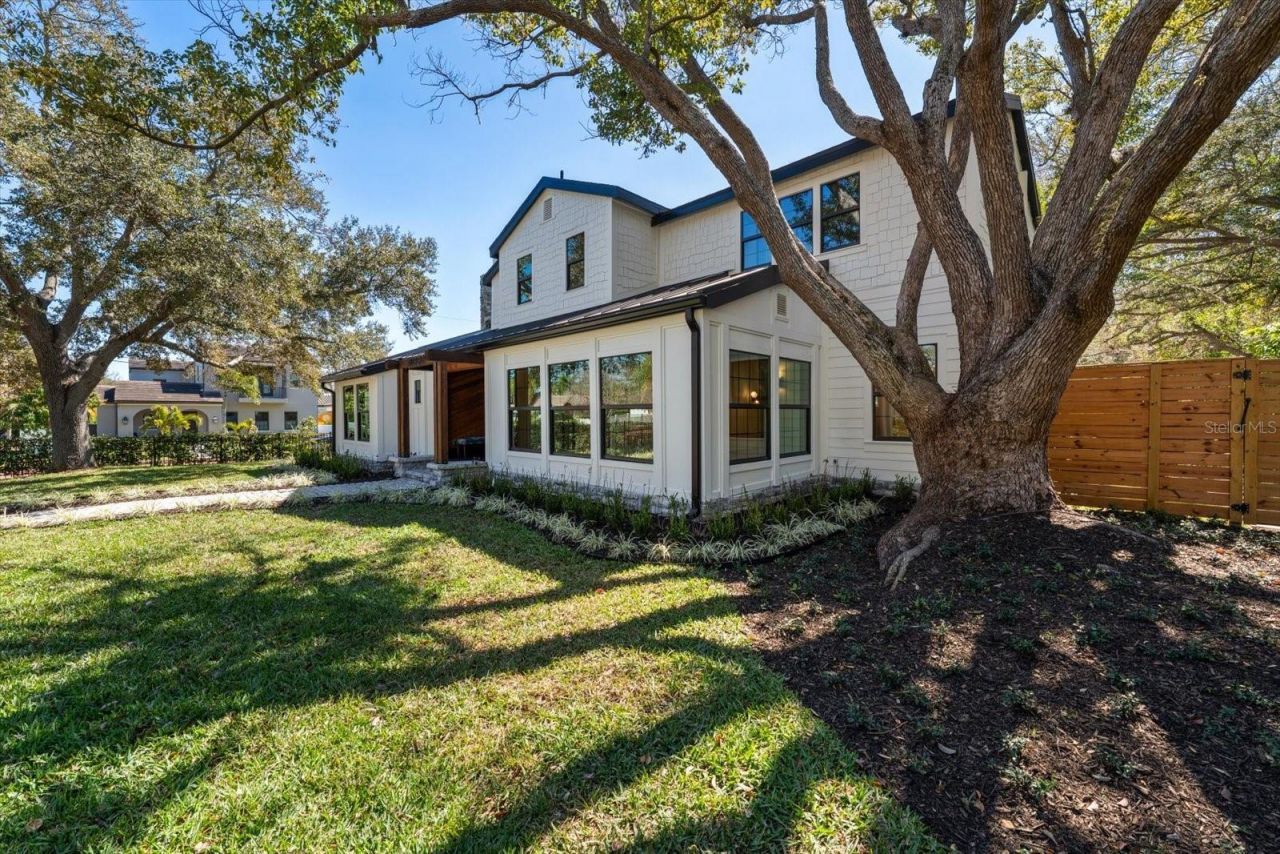 800 17th Avenue N, Saint Petersburg, FL 33704 Photo