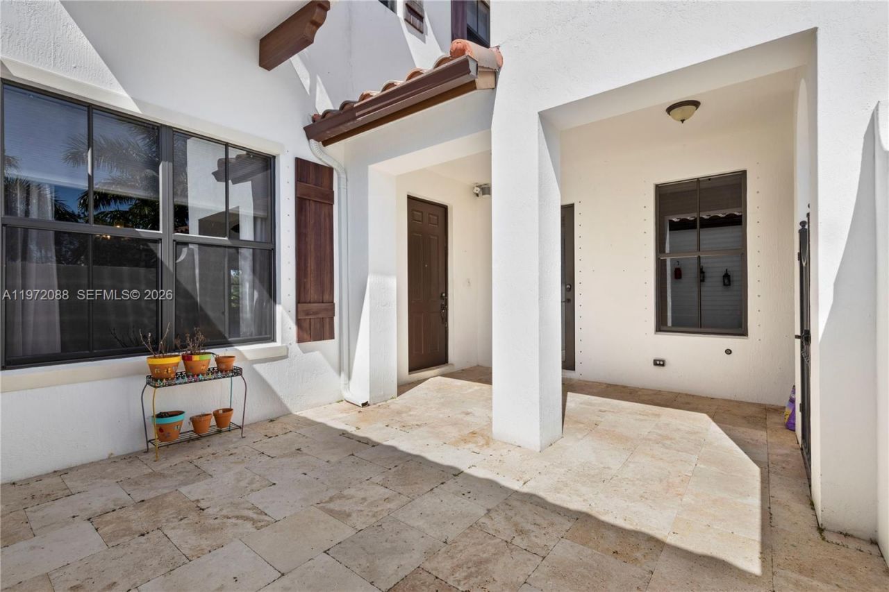 3234 NW 82nd Ter, Cooper City, FL 33024 Photo