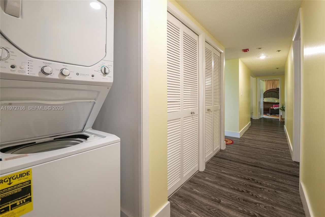 7200 Radice Ct , Unit 309, Lauderhill, FL 33319 Photo