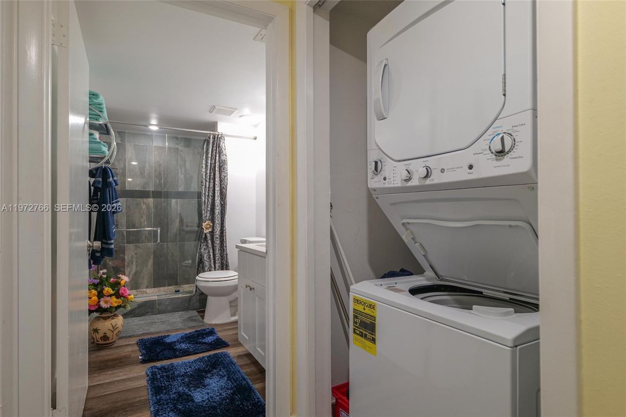 7200 Radice Ct , Unit 309, Lauderhill, FL 33319 Photo