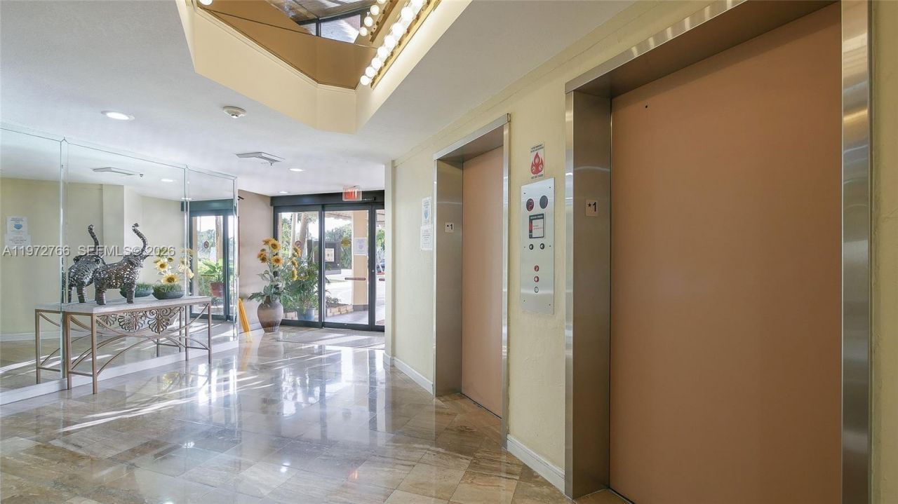 7200 Radice Ct , Unit 309, Lauderhill, FL 33319 Photo