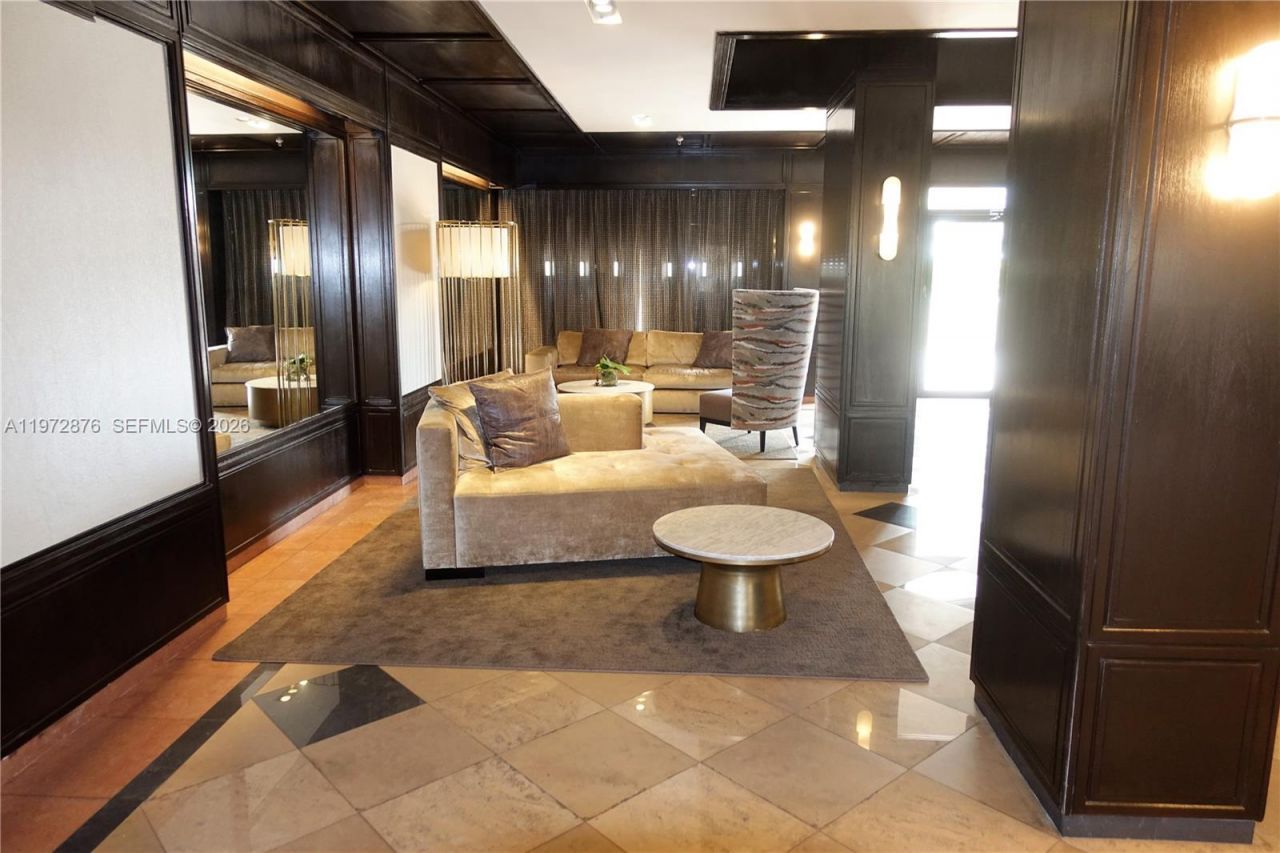 600 NE 36th St, Unit 1909, Miami, FL 33137 Photo