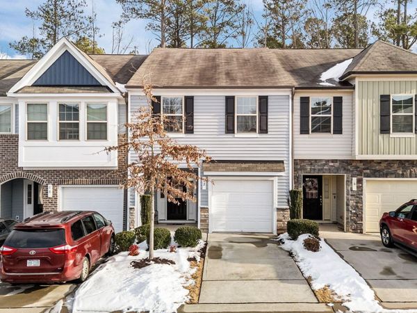 12 E Willow Trace Way, Clayton, NC 27527