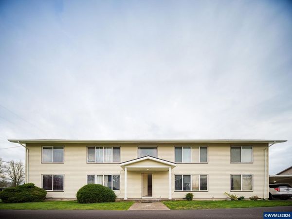 920 SE 18th Av, Albany, OR 97322