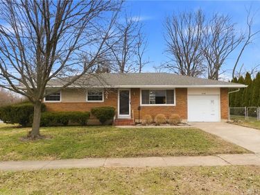 5799 Bayside Drive, Dayton, OH 45431